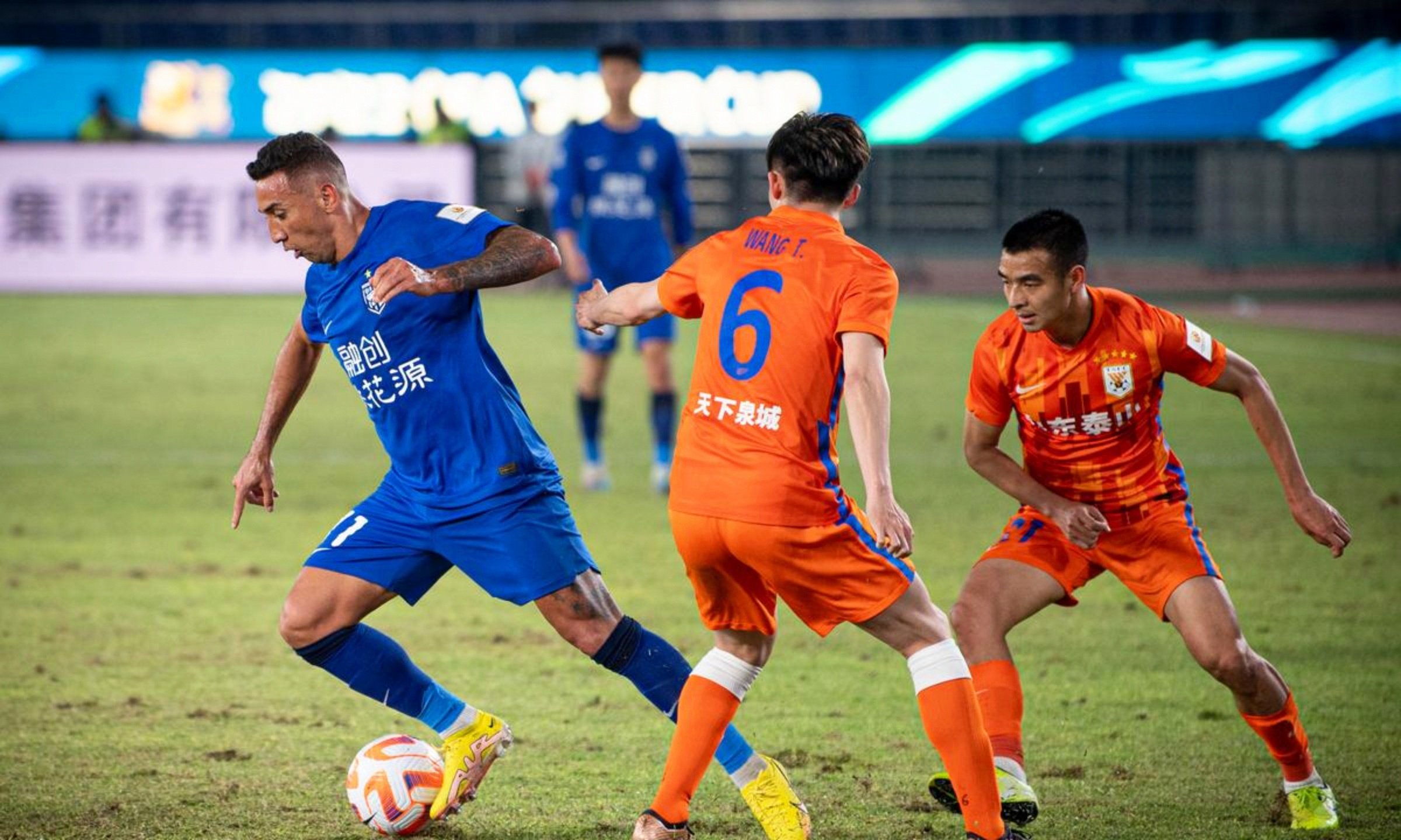 详细阅读:关键时刻武汉三镇备战荷甲赛前埃因霍温迎来里程碑,姆巴佩关键时刻逆转直接炸裂的简单介绍星空体育app 关键时刻武汉三镇备战荷甲赛前埃因霍温迎来里程碑,姆巴佩关键时刻逆转直接炸裂的简单介绍星空体育app